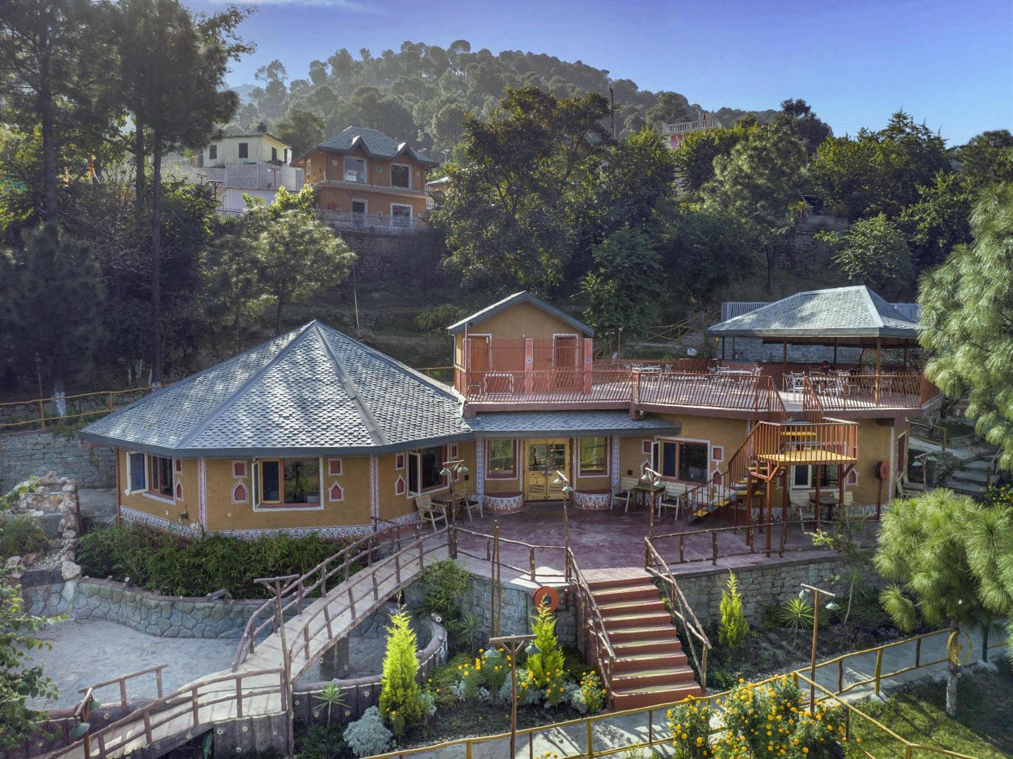 Hotel A Kasauli Ggaon By Echor Exterior foto